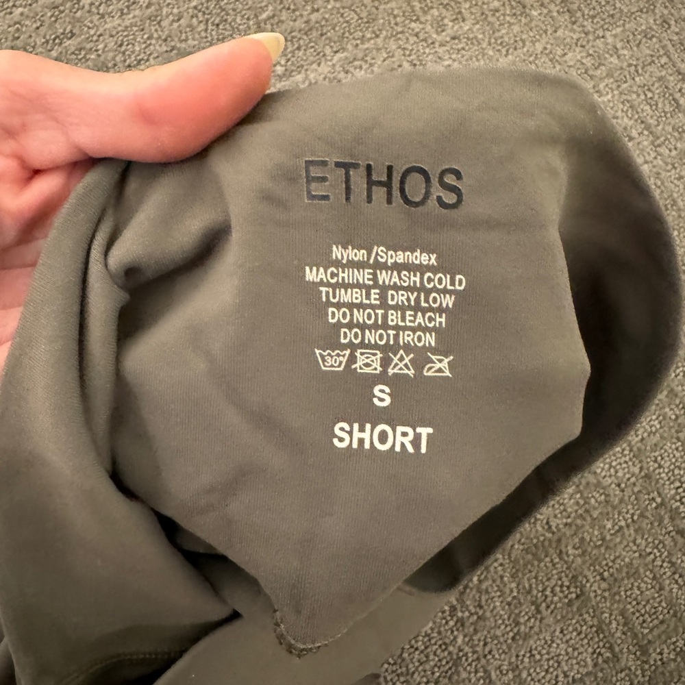 ETHOS LEGGINGS - Picture 8 of 10